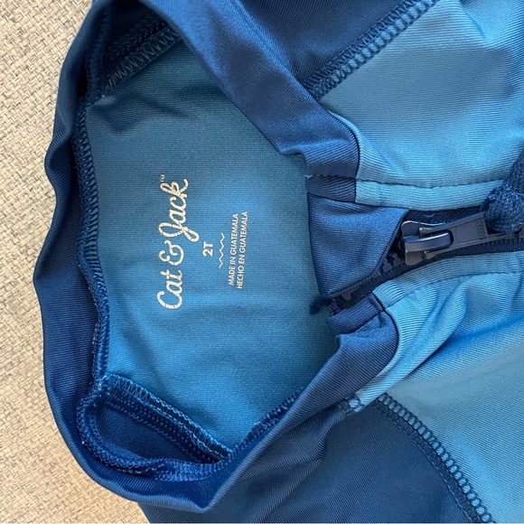 2T rashguard toddler long sleeve blue zip up zipper baby swim sun protection EUC - Picture 2 of 3